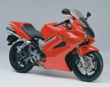 VFR 800 V-TEC model 2002-2004 červená