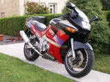 ZZR 600 černo-červená