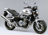 CB 1300 stříbrná