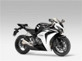 CBR 1000 RR bíločerná 2010