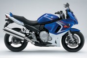 GSX 650 F modrobílá