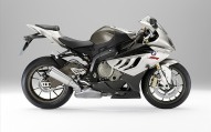 S 1000RR stříbrná