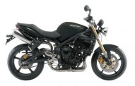 Street Triple černá